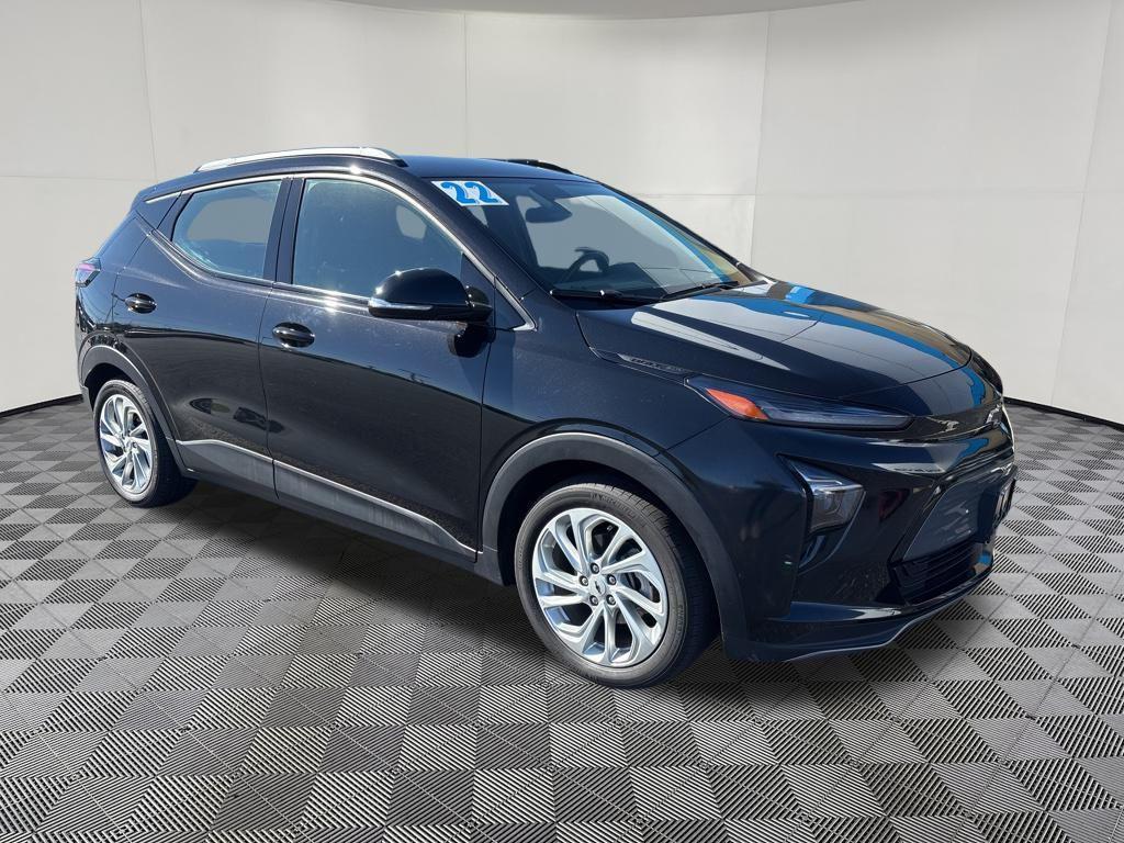 used 2022 Chevrolet Bolt EUV car, priced at $19,268