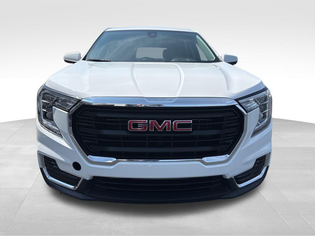 used 2024 GMC Terrain car, priced at $23,172