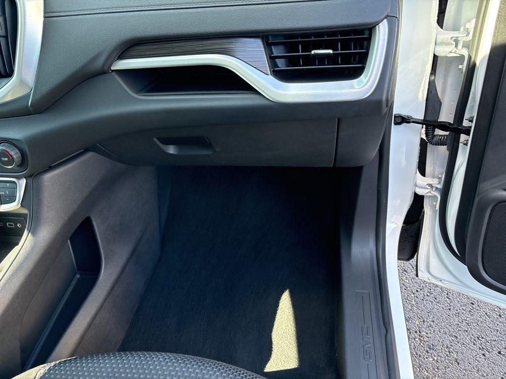 used 2024 GMC Terrain car, priced at $23,463