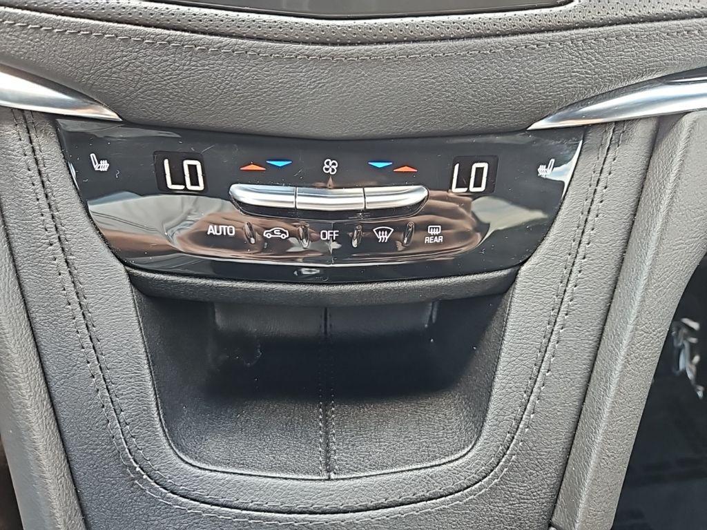 used 2023 Cadillac XT6 car, priced at $37,544