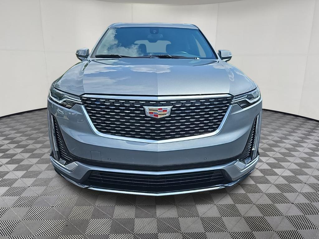 used 2023 Cadillac XT6 car, priced at $37,544