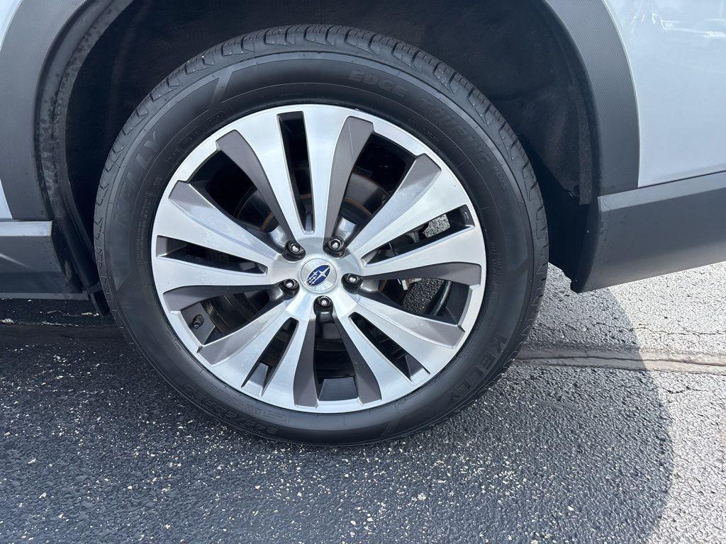 used 2021 Subaru Ascent car, priced at $25,900