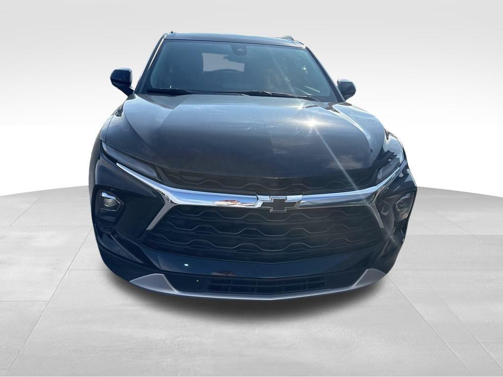 used 2023 Chevrolet Blazer car, priced at $26,900