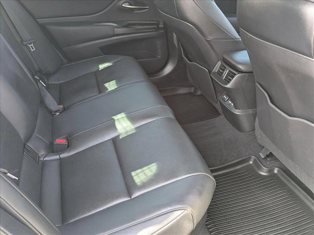 used 2021 Lexus ES 300h car, priced at $29,230