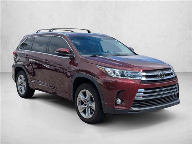 used 2018 Toyota Highlander car, priced at $19,922
