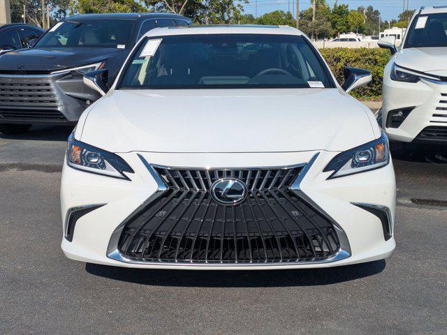 new 2025 Lexus ES 350 car, priced at $46,041
