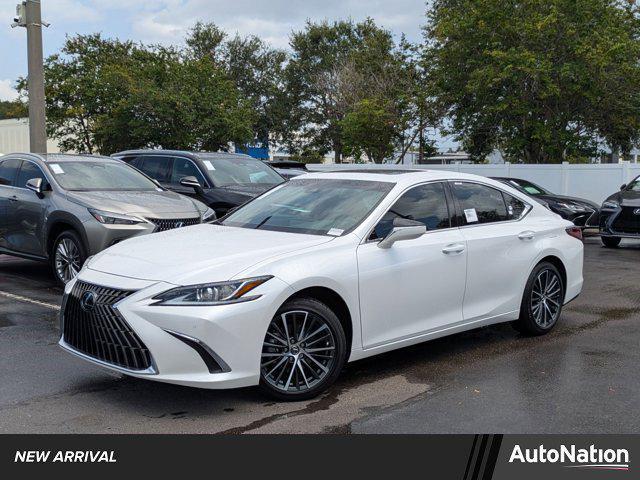 new 2025 Lexus ES 350 car, priced at $45,815