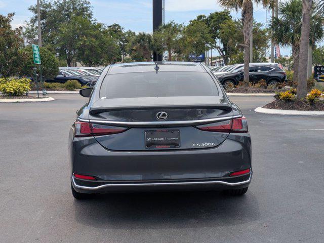 new 2025 Lexus ES 300h car, priced at $48,537