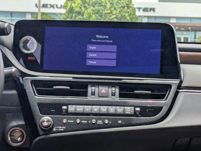 new 2025 Lexus ES 300h car, priced at $48,537