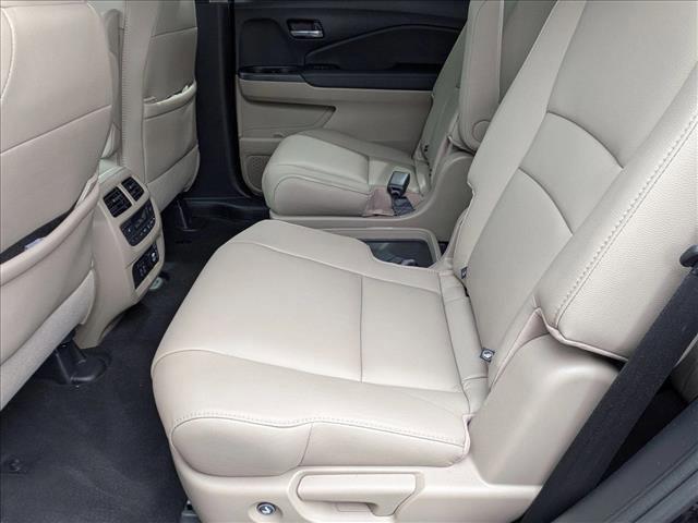 used 2021 Honda Pilot car, priced at $28,995