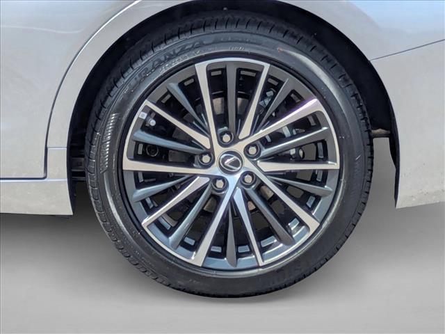 new 2025 Lexus ES 300h car, priced at $48,353