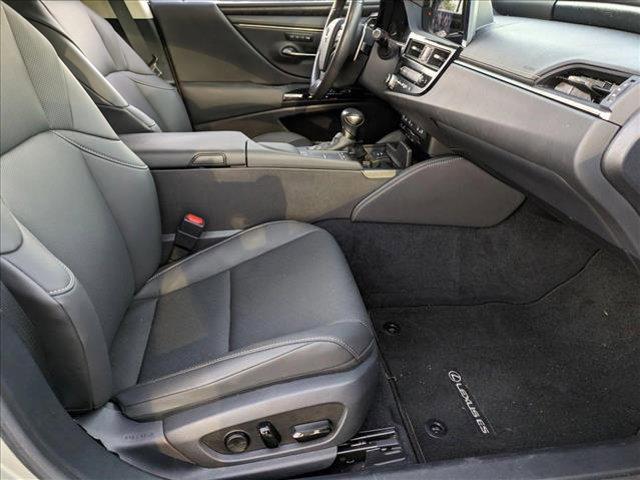 used 2022 Lexus ES 350 car, priced at $34,334