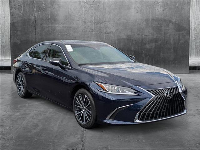 new 2025 Lexus ES 300h car, priced at $48,077