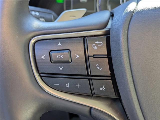 used 2025 Lexus ES 300h car, priced at $43,998