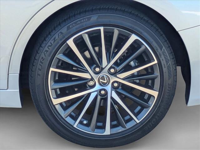 used 2025 Lexus ES 300h car, priced at $43,998