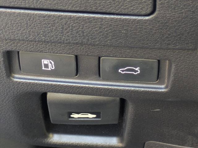 used 2025 Lexus ES 300h car, priced at $43,998