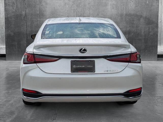 new 2025 Lexus ES 300h car, priced at $51,669