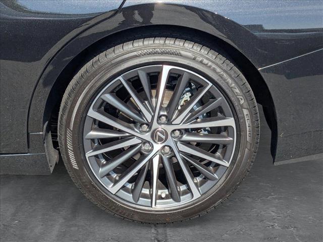 new 2025 Lexus ES 350 car, priced at $45,445