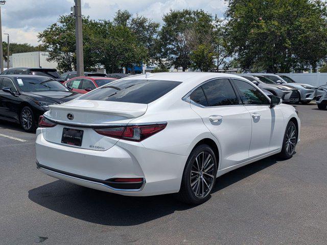 new 2025 Lexus ES 300h car, priced at $48,537