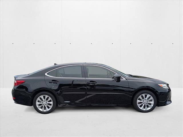 used 2014 Lexus ES 300h car, priced at $22,498