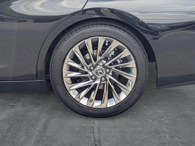 new 2025 Lexus ES 350 car, priced at $53,358