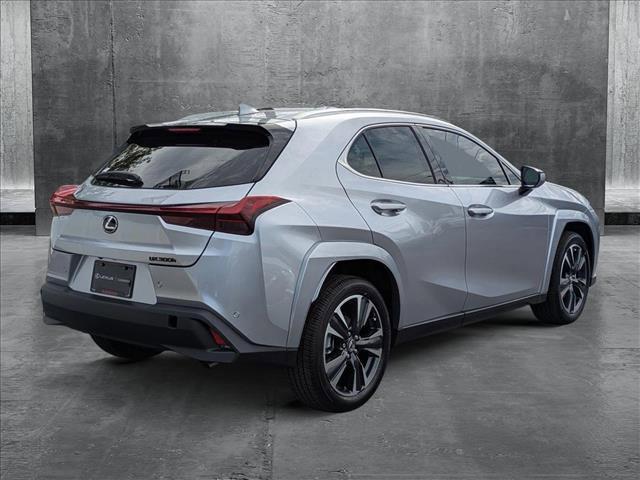 new 2025 Lexus UX 300h car, priced at $43,018