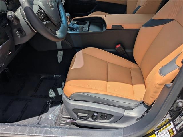 new 2025 Lexus ES 350 car, priced at $45,857