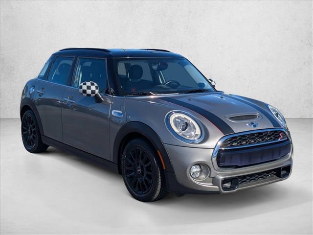 used 2018 MINI Hardtop car, priced at $17,084