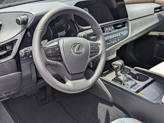 new 2025 Lexus ES 350 car, priced at $45,815