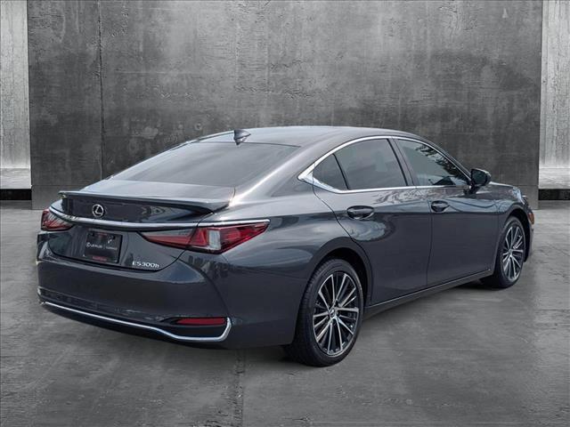 new 2025 Lexus ES 300h car, priced at $48,397