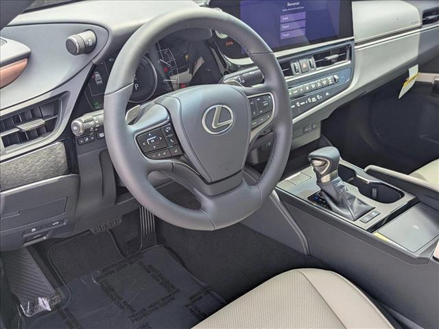 new 2025 Lexus ES 300h car, priced at $48,397