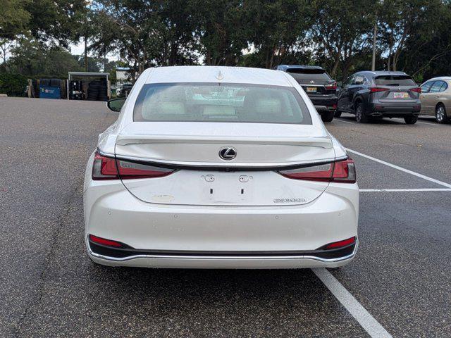used 2024 Lexus ES 300h car, priced at $42,997