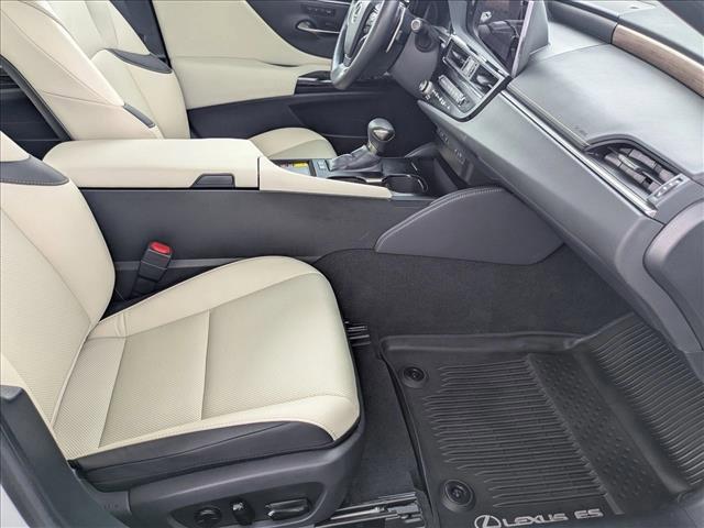 used 2024 Lexus ES 300h car, priced at $40,318