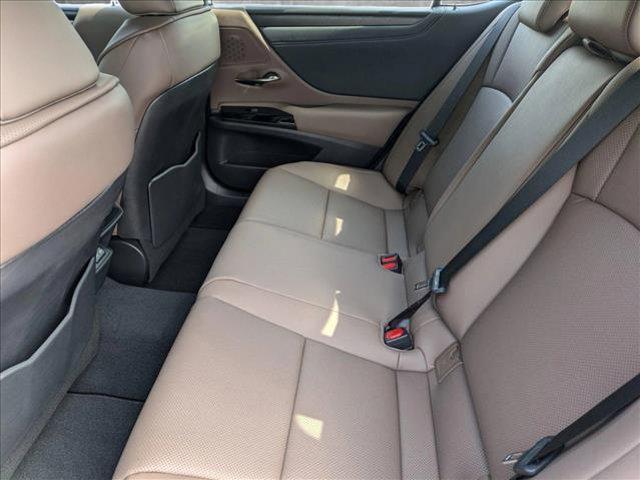 new 2025 Lexus ES 350 car, priced at $45,781
