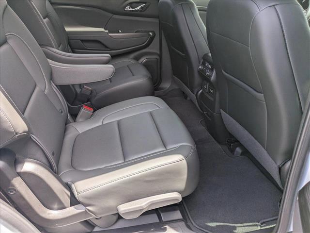 used 2023 GMC Acadia car, priced at $29,935
