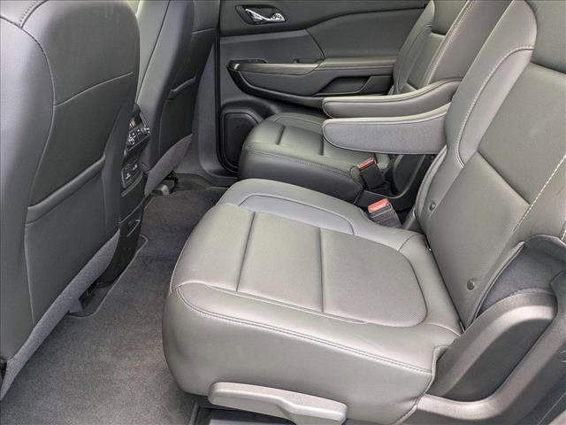 used 2023 GMC Acadia car, priced at $29,935