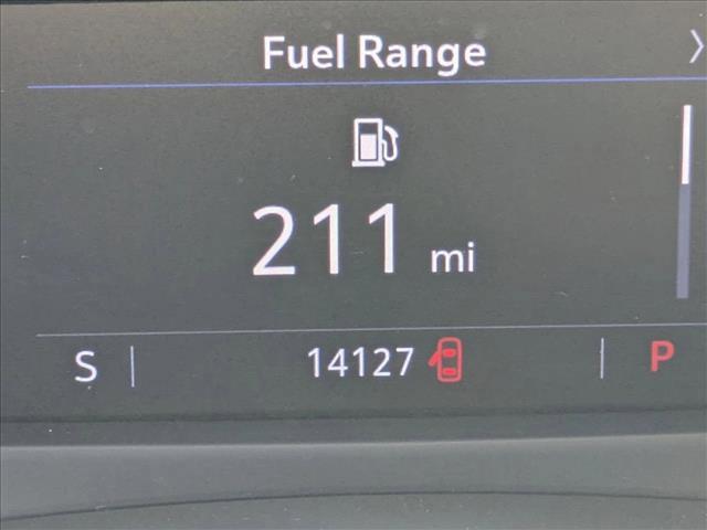 used 2023 Cadillac XT4 car, priced at $31,977