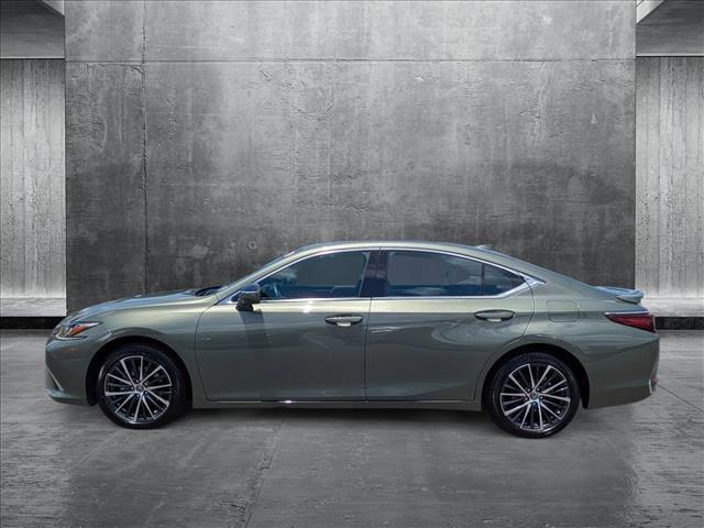 used 2024 Lexus ES 300h car, priced at $40,872