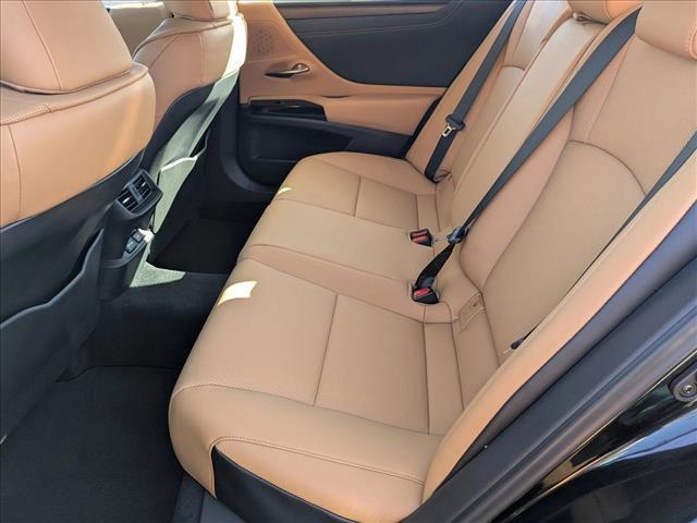 new 2025 Lexus ES 350 car, priced at $46,887