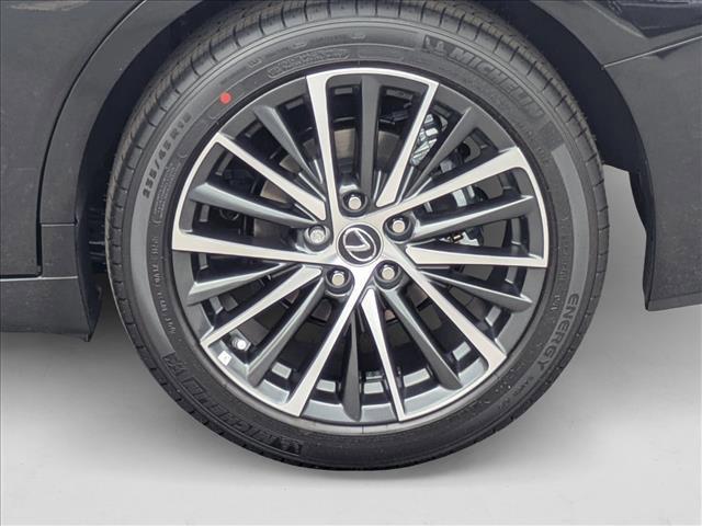 new 2025 Lexus ES 350 car, priced at $45,857