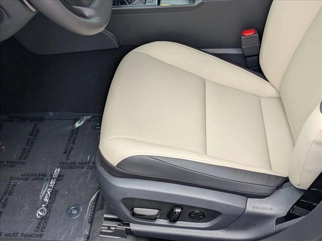 new 2025 Lexus ES 350 car, priced at $45,857