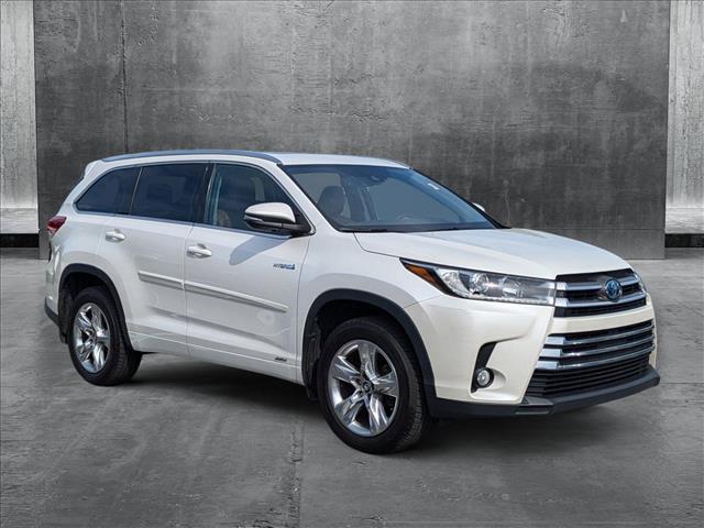 used 2018 Toyota Highlander Hybrid car, priced at $27,793