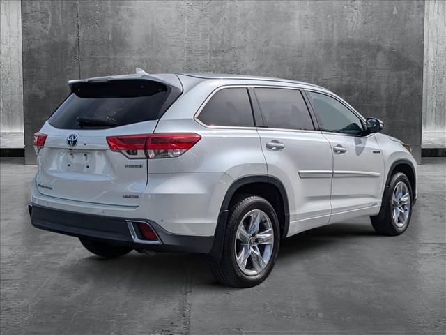 used 2018 Toyota Highlander Hybrid car, priced at $27,793