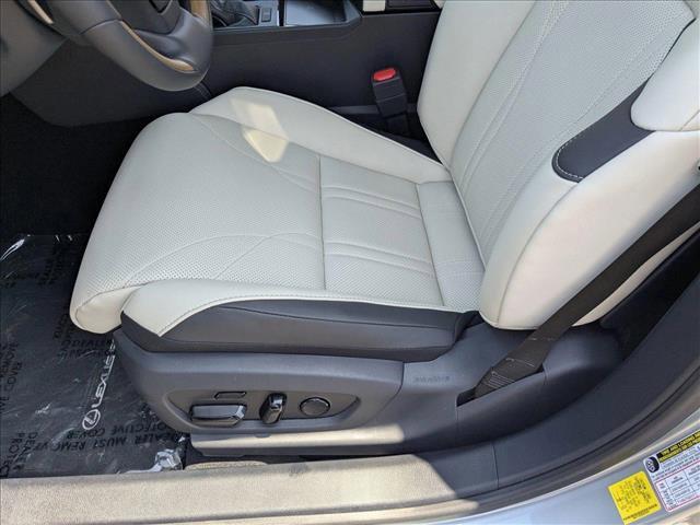 new 2025 Lexus ES 350 car, priced at $53,372