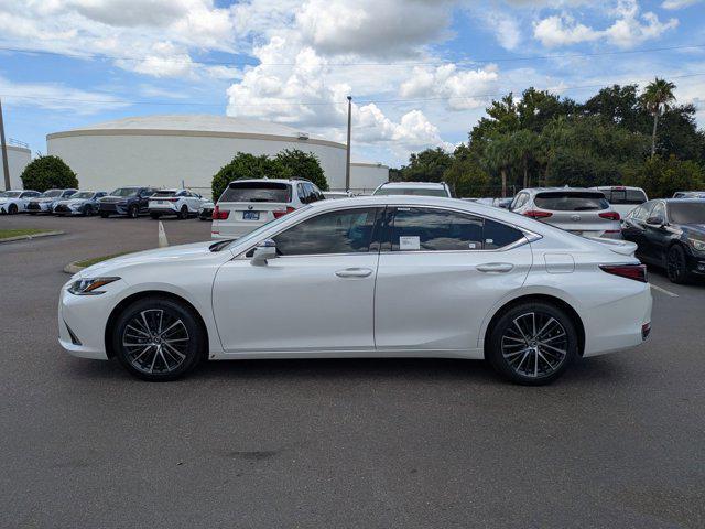 new 2025 Lexus ES 300h car, priced at $48,249