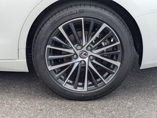 new 2025 Lexus ES 300h car, priced at $48,249
