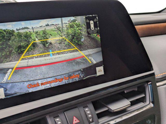 new 2025 Lexus ES 350 car, priced at $45,355