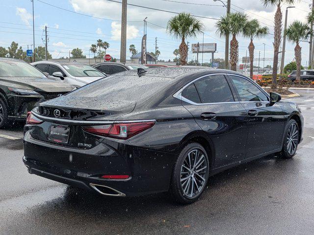 new 2025 Lexus ES 350 car, priced at $45,355