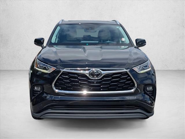 used 2020 Toyota Highlander car, priced at $33,795