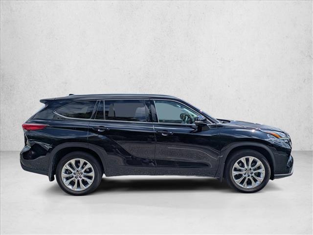 used 2020 Toyota Highlander car, priced at $33,795